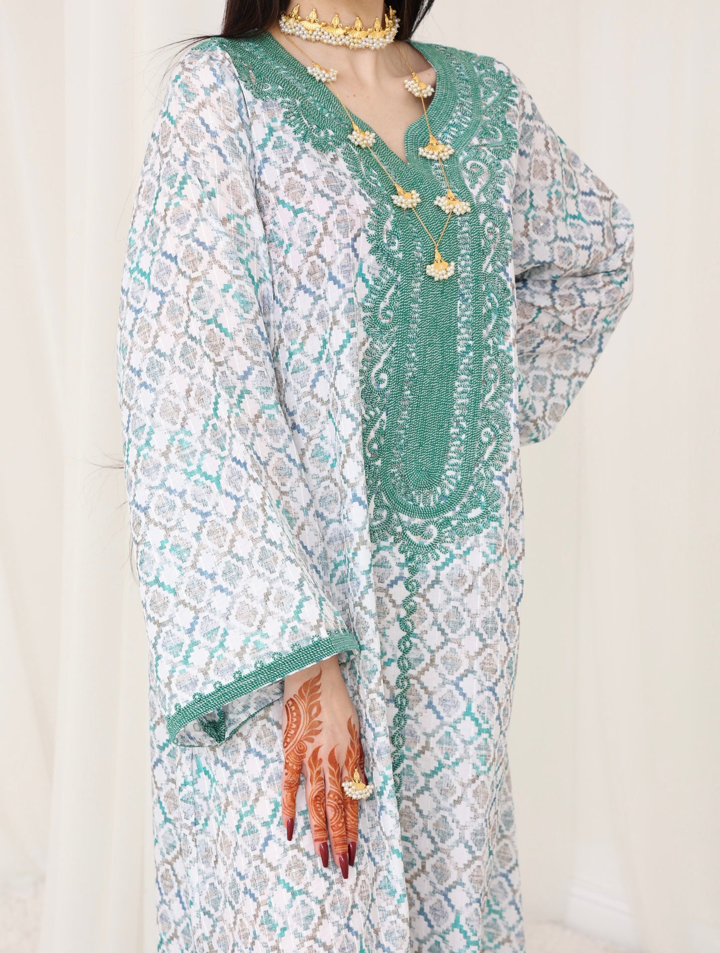 Mint Mystique