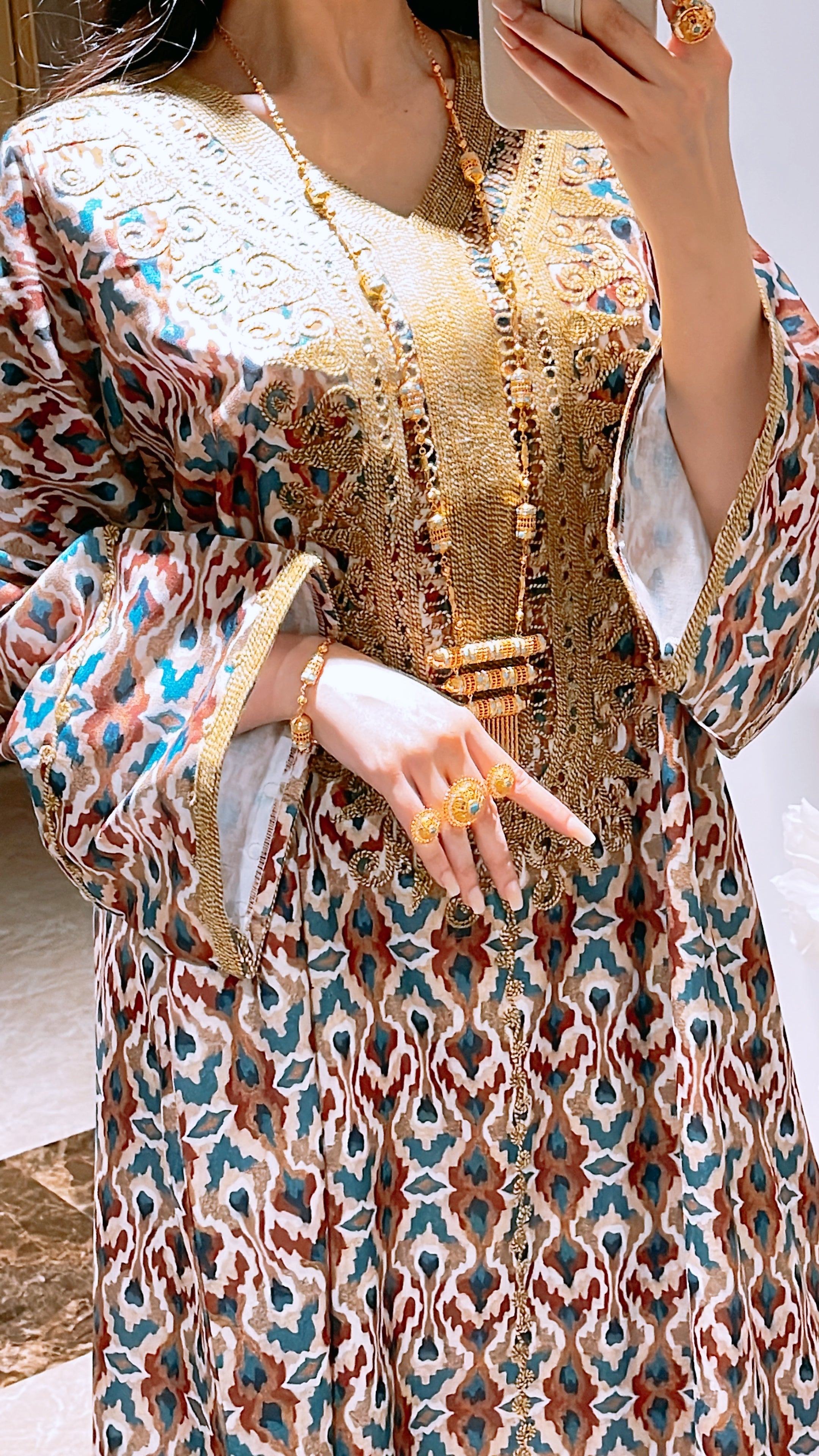 Selected Variant Image